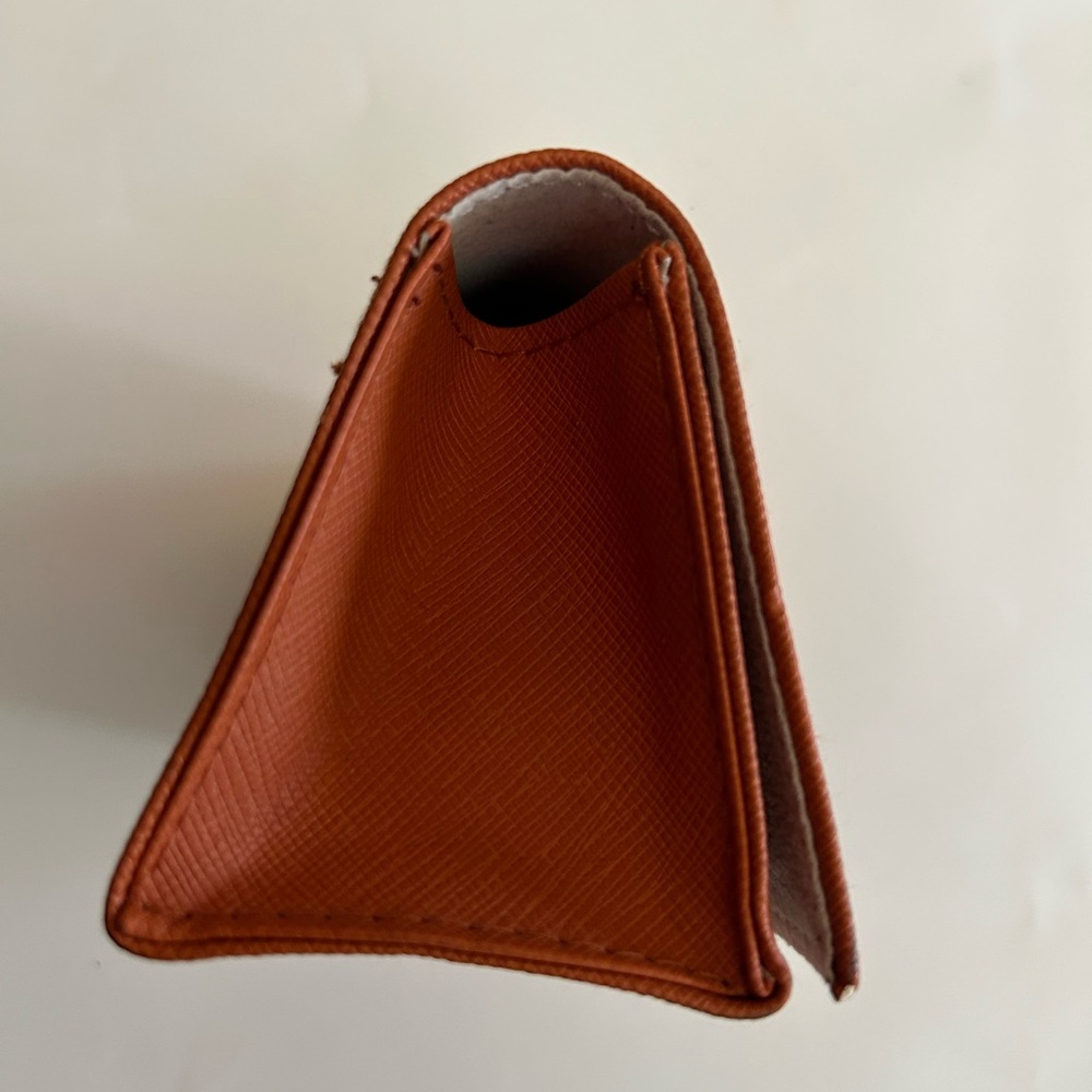 Tory Burch Orange eyeglass case and Tory Burch. Cloth - Picture 9 of 10